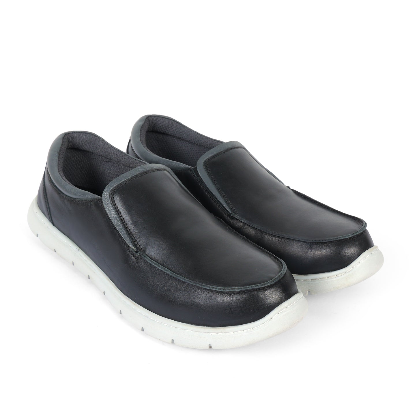 Czech Men Slip On Leather Black