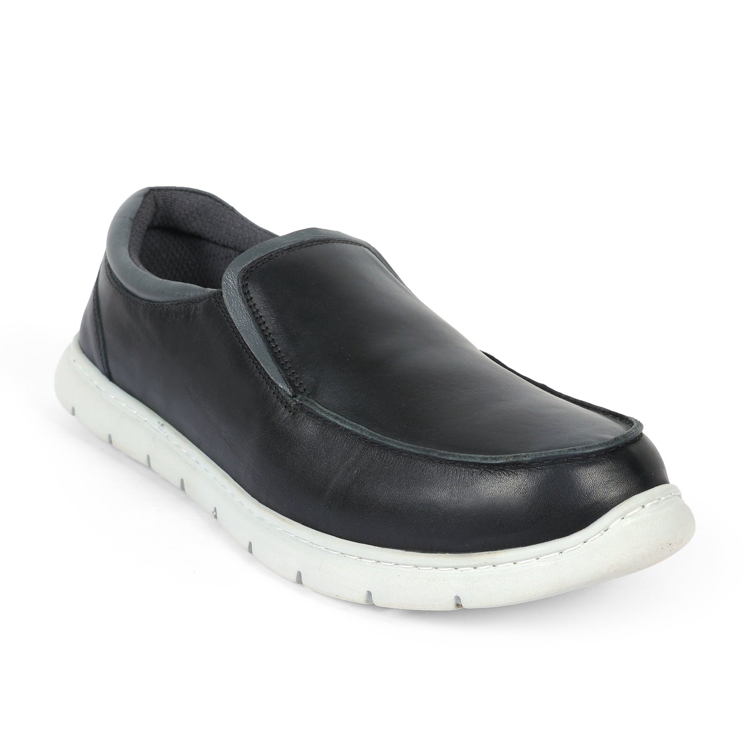 Czech Men Slip On Leather Black