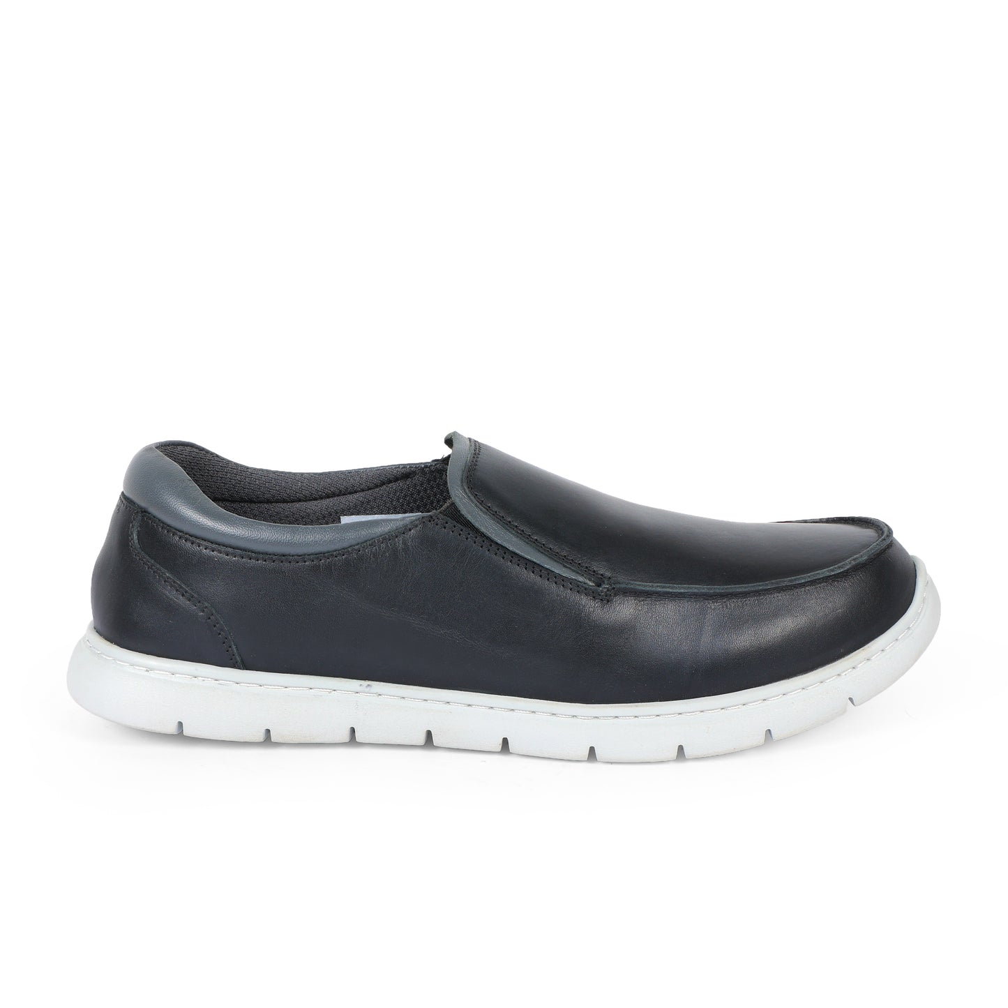 Czech Men Slip On Leather Black